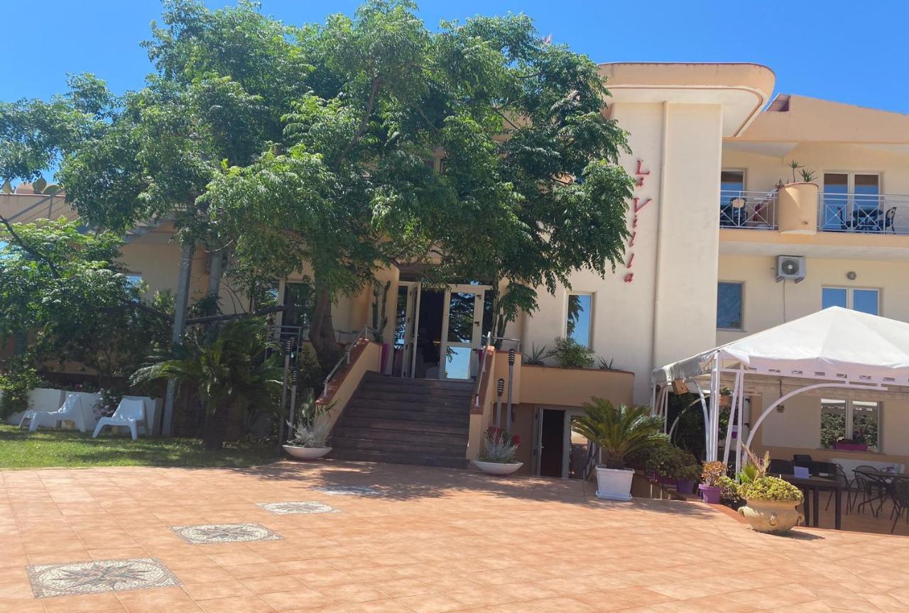拉维拉酒店 科里利亚诺·卡拉布罗 外观 照片
